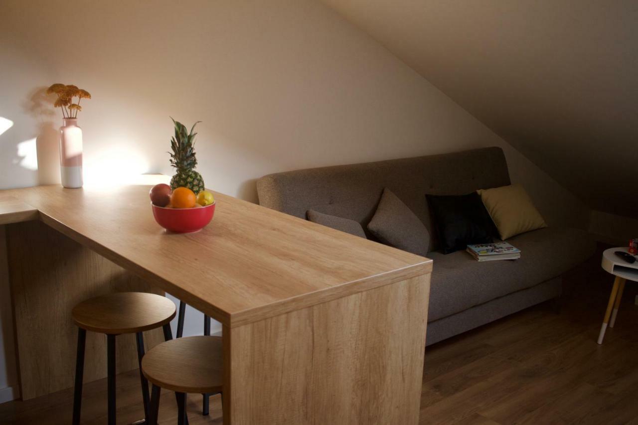 אומיס Geek Apartment מראה חיצוני תמונה