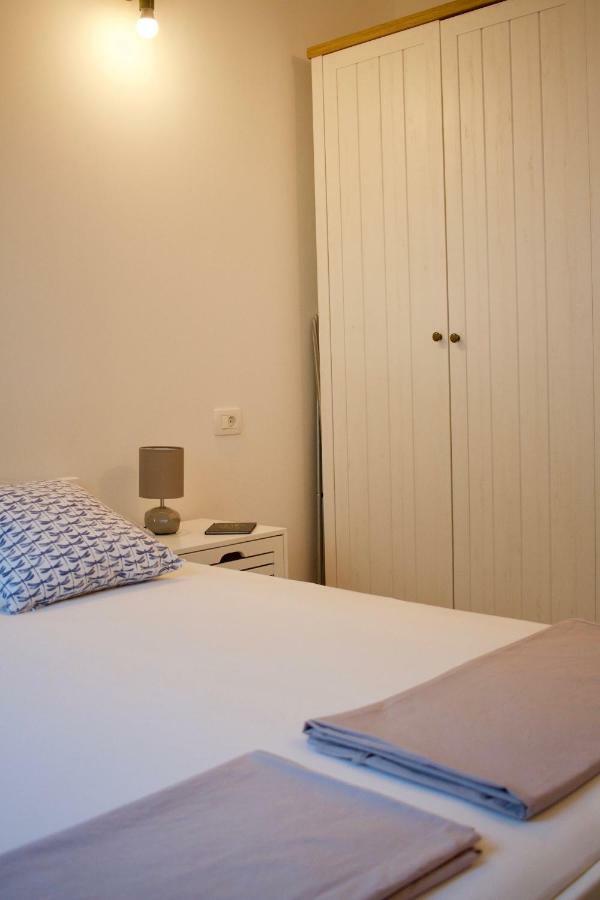אומיס Geek Apartment מראה חיצוני תמונה